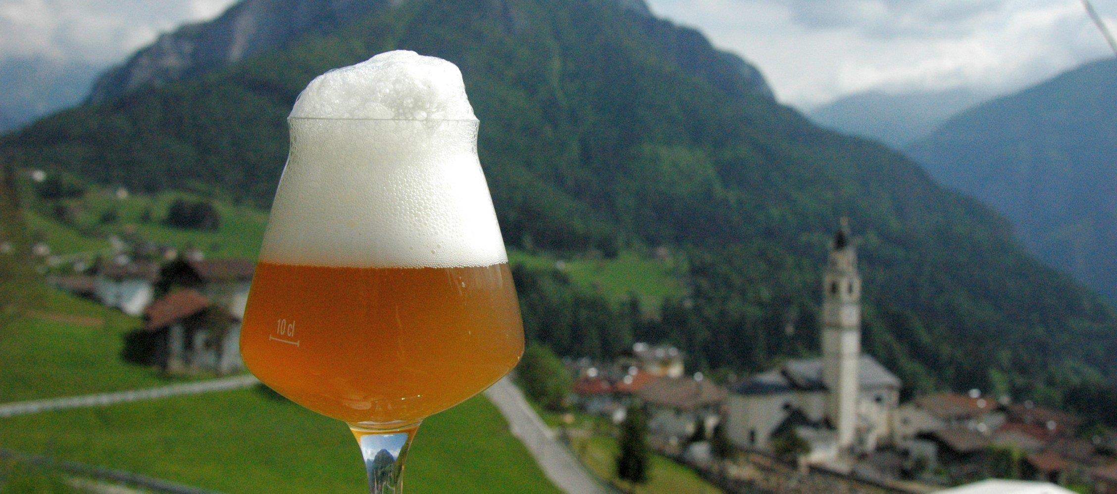 Domani nel cuore del Trentino “Una montagna di birra”: Festival dei Birrifici Artigianali di Montagna!