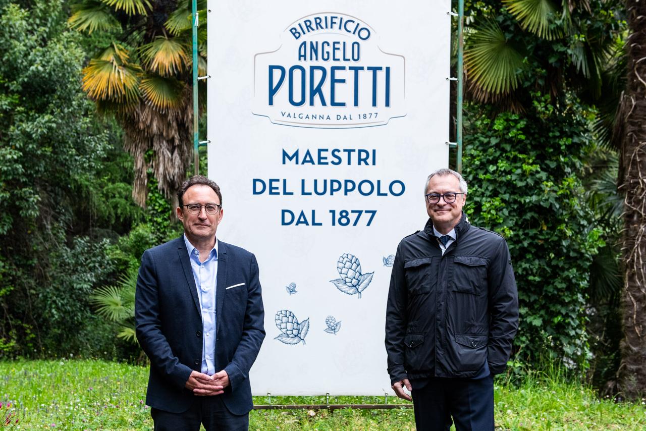 Il Presidente di Confindustria Bonomi visita il Birrificio Angelo Poretti a Induno Olona