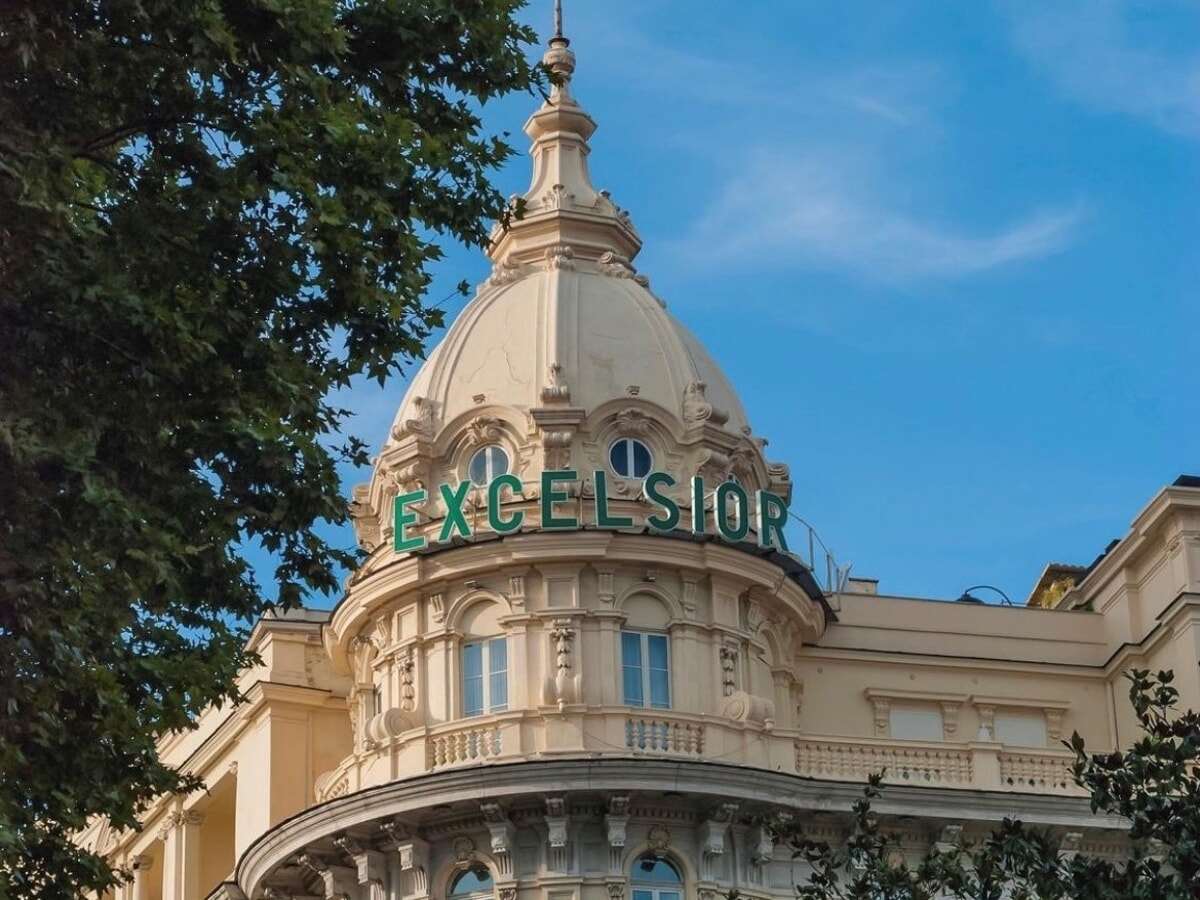 Col pane avanzato del leggendario Hotel Excelsior di Roma si fa una birra